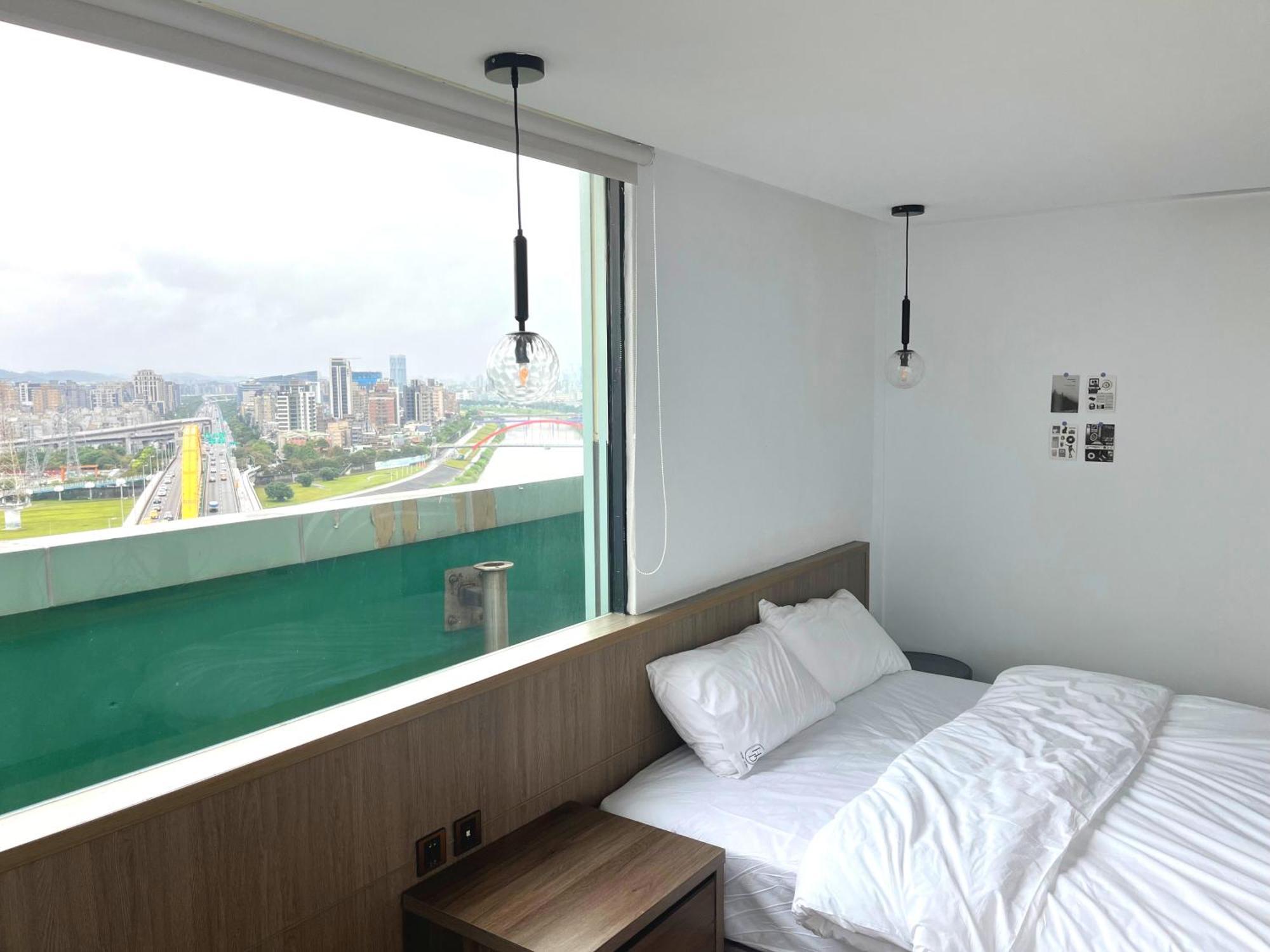 Hermit Dorm Taipei Exterior photo